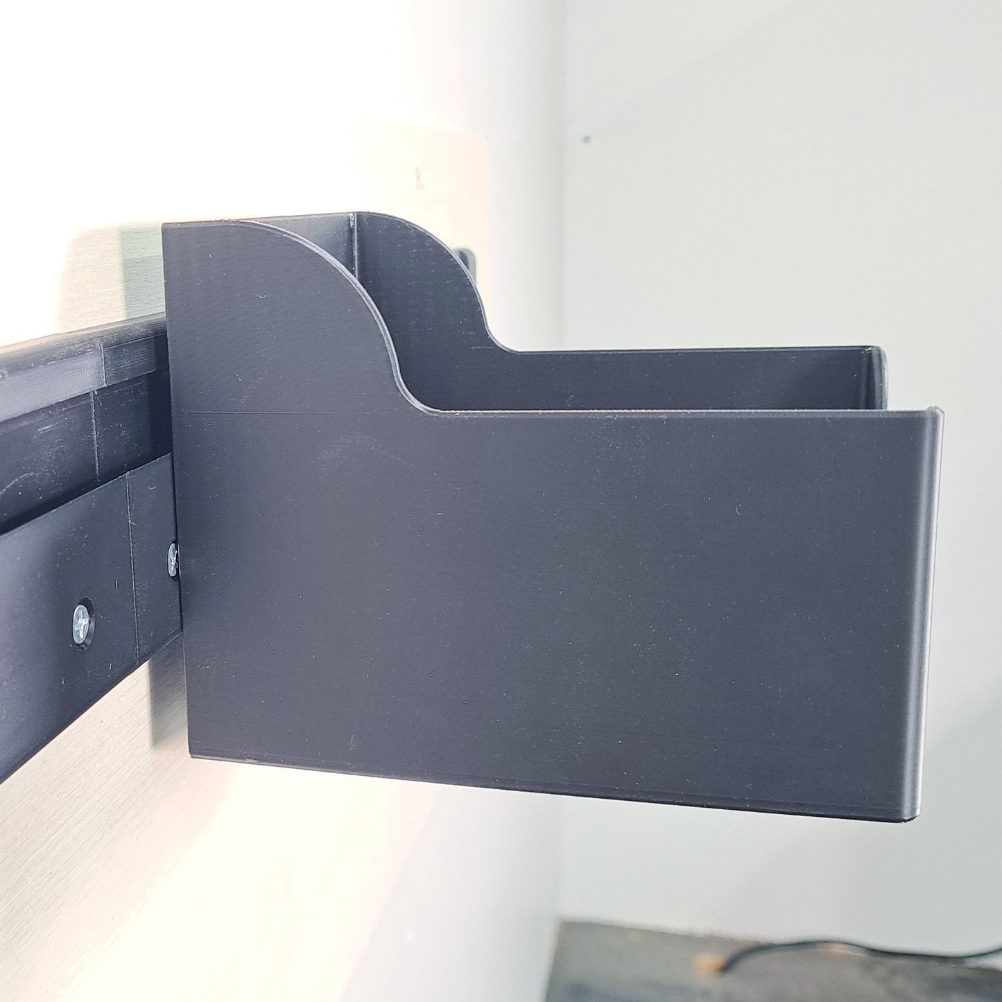 Small Tissue Box Holder - French Cleat